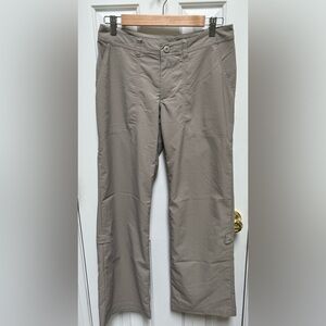 Patagonia Convertible Taupe Pants - Women’s 6
